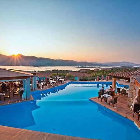 Residence Stella Di Gallura Порто Ротондо Екстериор снимка